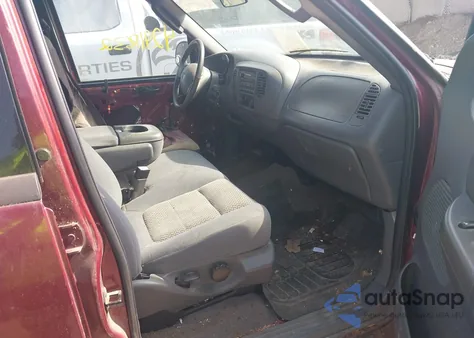 2003 Ford F-150 Lariat/Xlt from USA, damaged, VIN 1FTRW08653KA66549